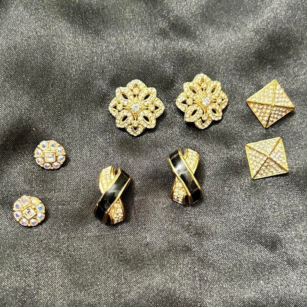 Gold and black diamond earrings set of 4